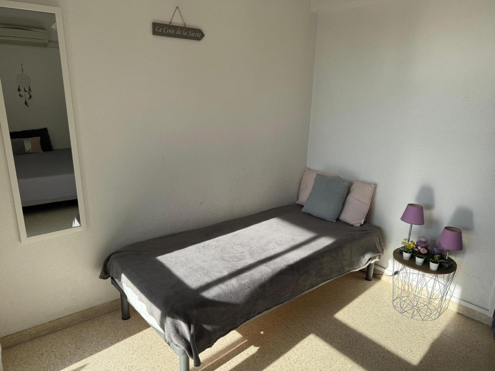 Sol-Y-Days Goelette, Agreable Appartement En Rdc Avec Parking, Proche Du Centre-Ville Et De La Plage Ле-Гро-дю-Руа Экстерьер фото